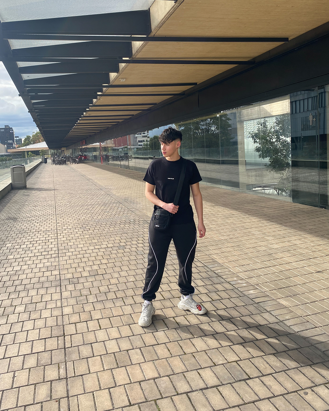 CAMISETA DARK PULSE REGULAR FIT HARD FOR LIFE BLACK