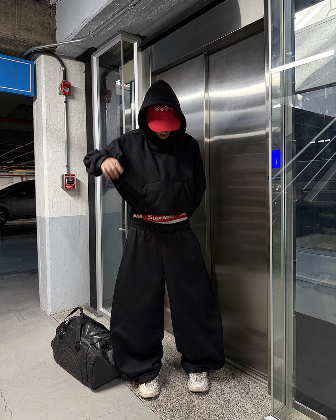 ECHO CHANDAL BAGGY FIT BLACK UNISEX